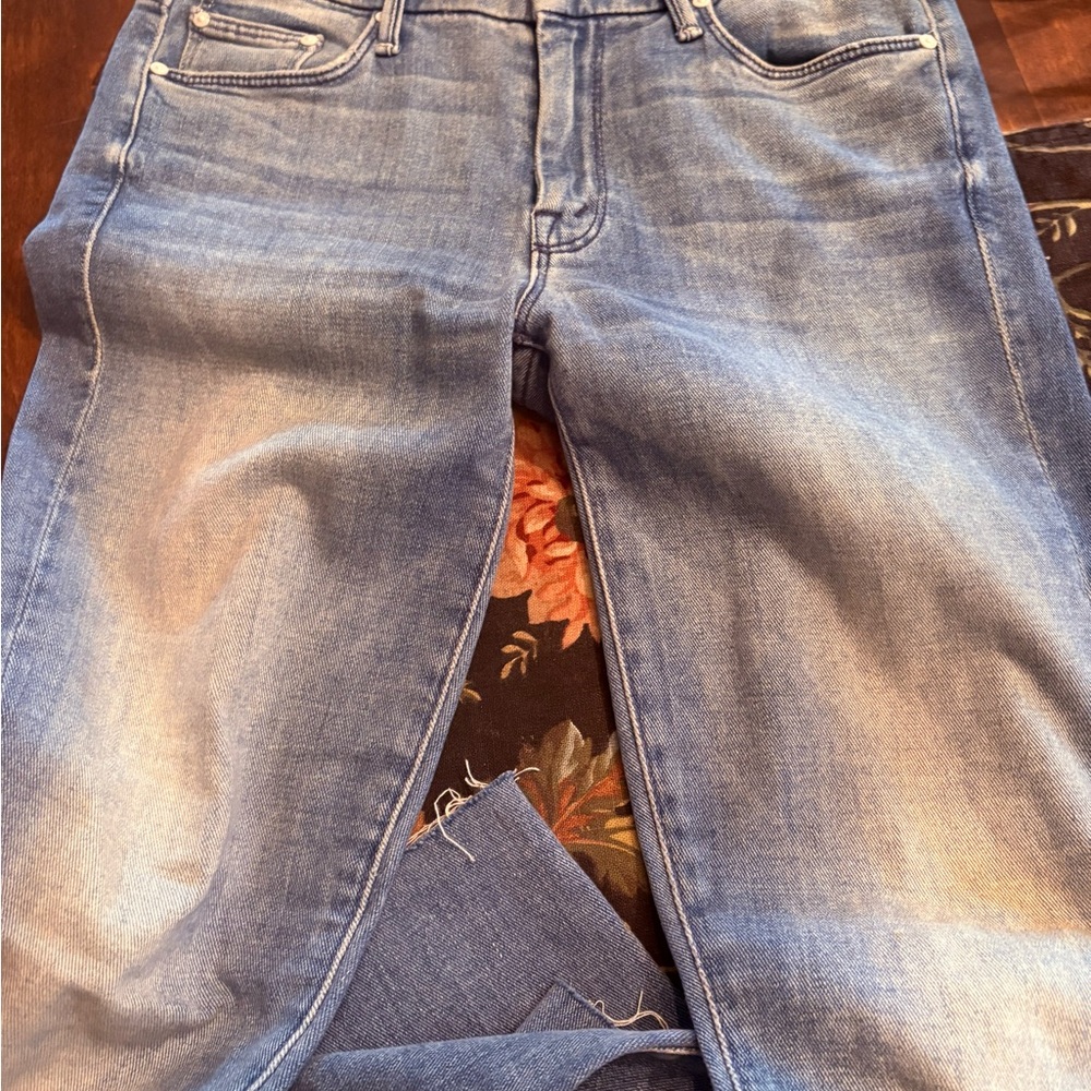 MOTHER Looker Ankle Fray, size 24 - Picture 8 of 11